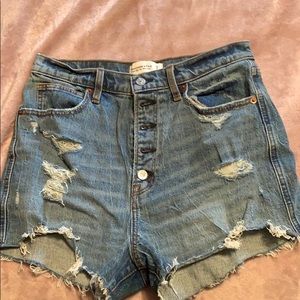 Abercrombie and Fitch ultra high rise mom shorts